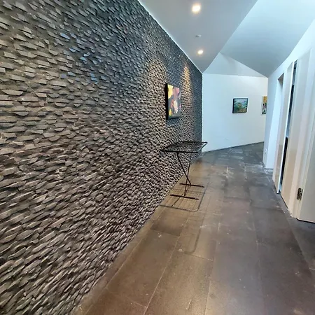 Chakra Boutique 5*