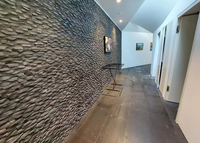 Chakra Boutique 5*